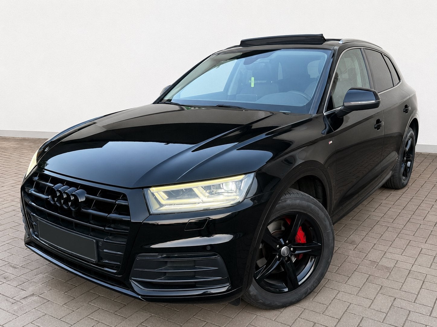 Audi Q5 S line Quattro — Volledige opties — Panoramadak, Auto's, Automaat, 4 cilinders, Zwart, Particulier
