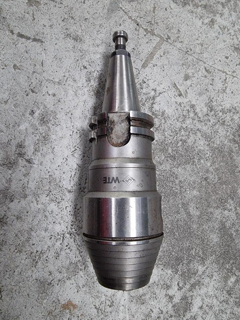 Tête de perçage de haute précision SK 30 WTE, Enlèvement