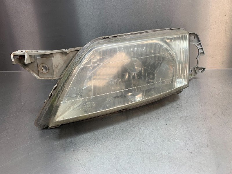 KOPLAMP LINKS Mazda Premacy (01-1999/03-2005), Auto-onderdelen, Verlichting, Mazda, Gebruikt