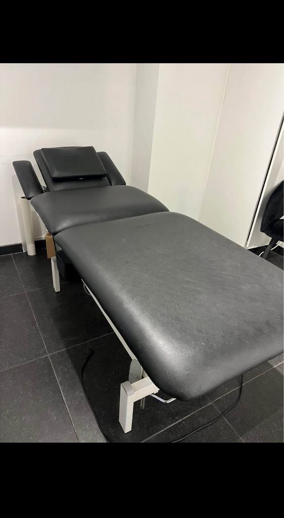 Elektronische behandel tafel, Ophalen, Gebruikt, Massagetafel