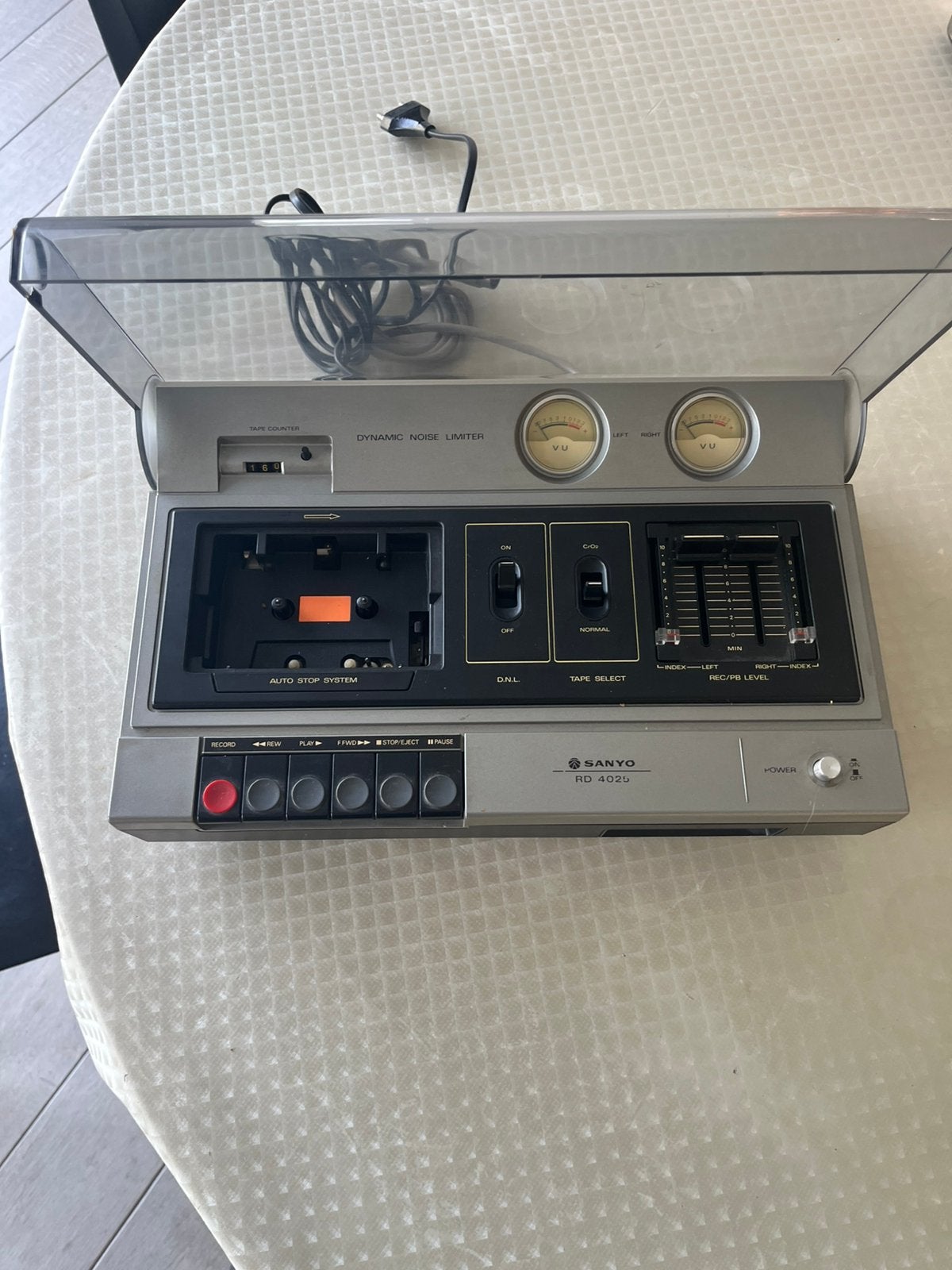 Sanyo RD 4025  walkman davis, Enlèvement