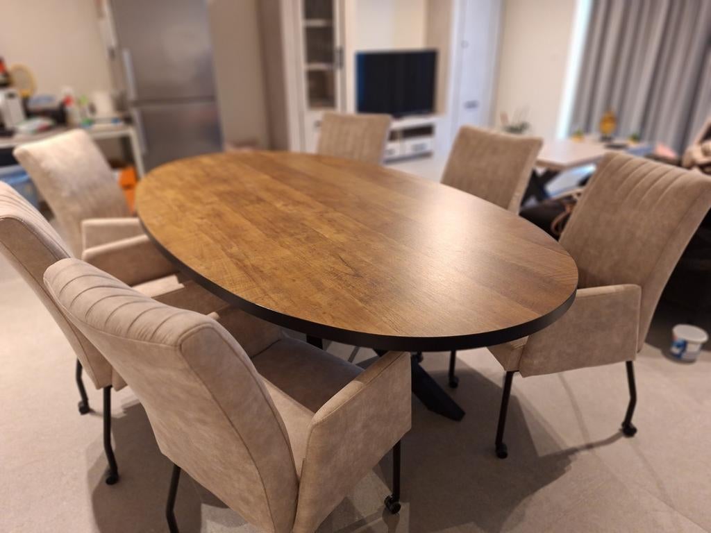 Eetkamer tafel ovaal Scarlet Old TEAK/Poten Zwart ..DEBA, Ophalen
