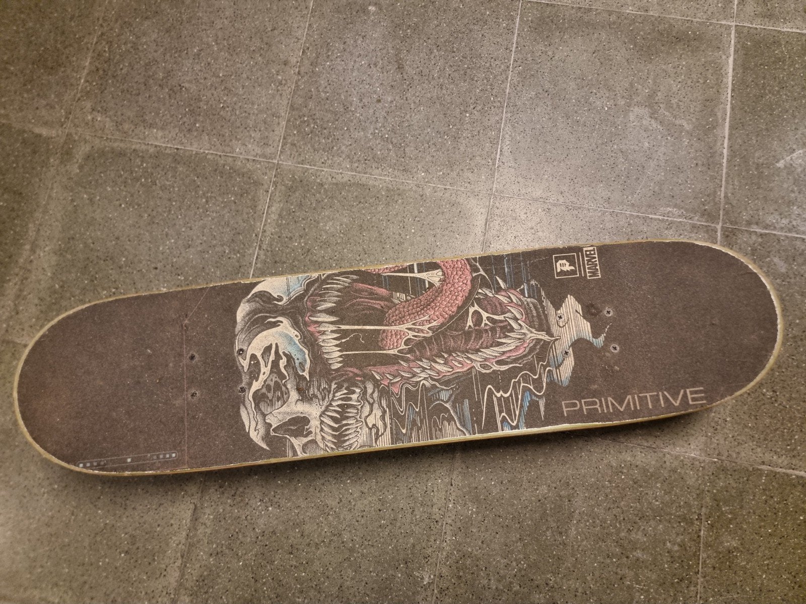 Skateboard met rugzak/draagzak, Ophalen, Gebruikt, Skateboard