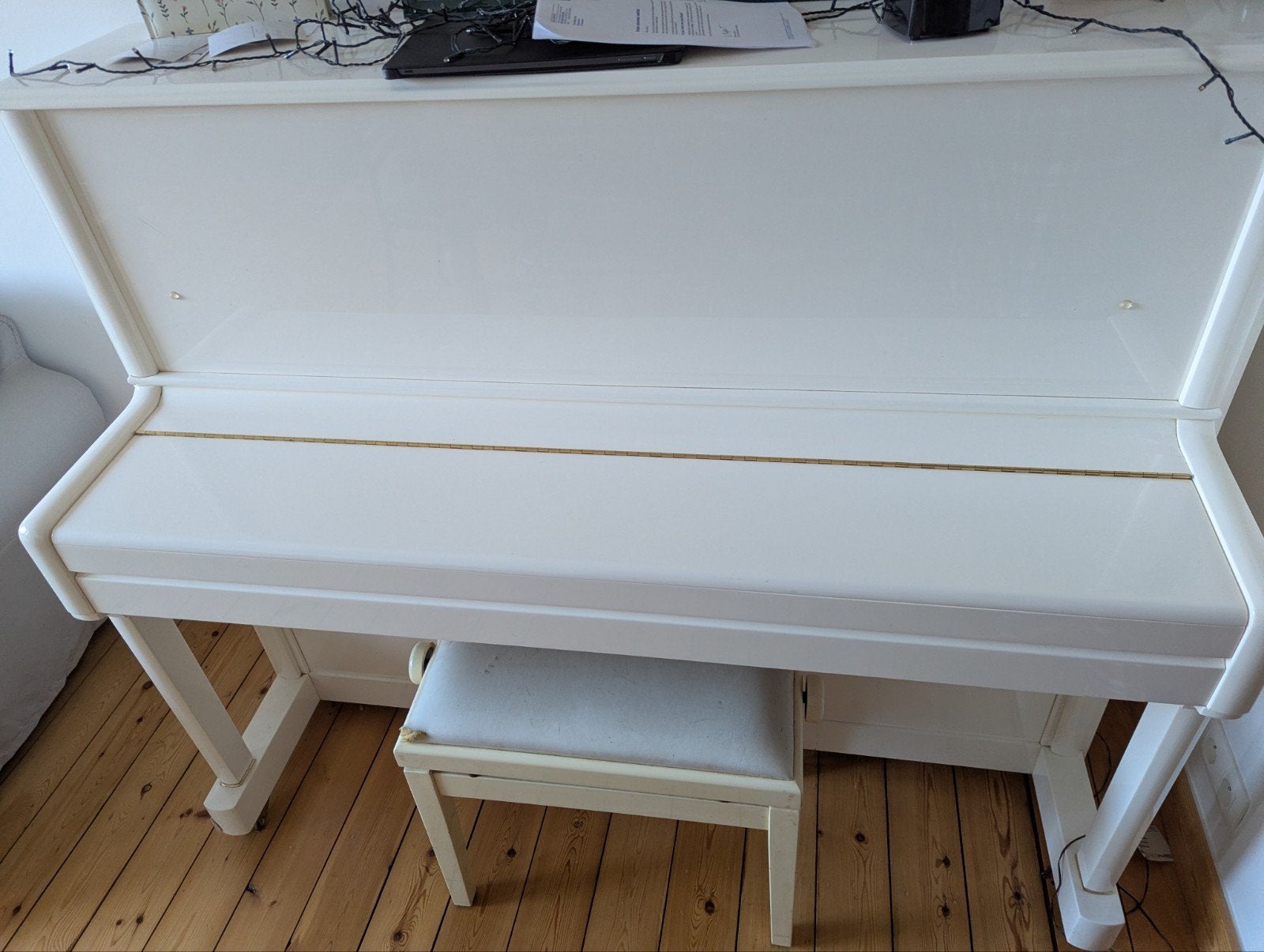 Superbe piano Palatino UP123 blanc cassé, Muziek en Instrumenten, Ophalen, Wit, Piano