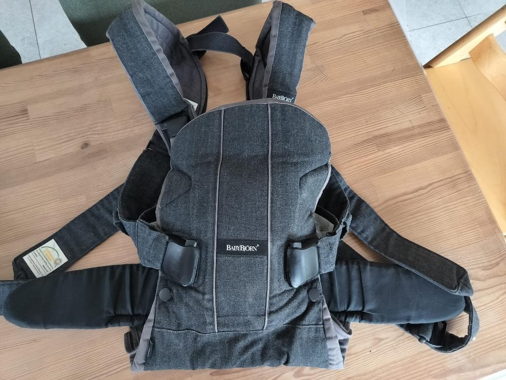 Draagzak BabyBjörn One, Kinderen en Baby's, Babydragers en Draagdoeken, Gebruikt, Draagzak, Buik of Rug, Baby Björn, Ophalen of Verzenden