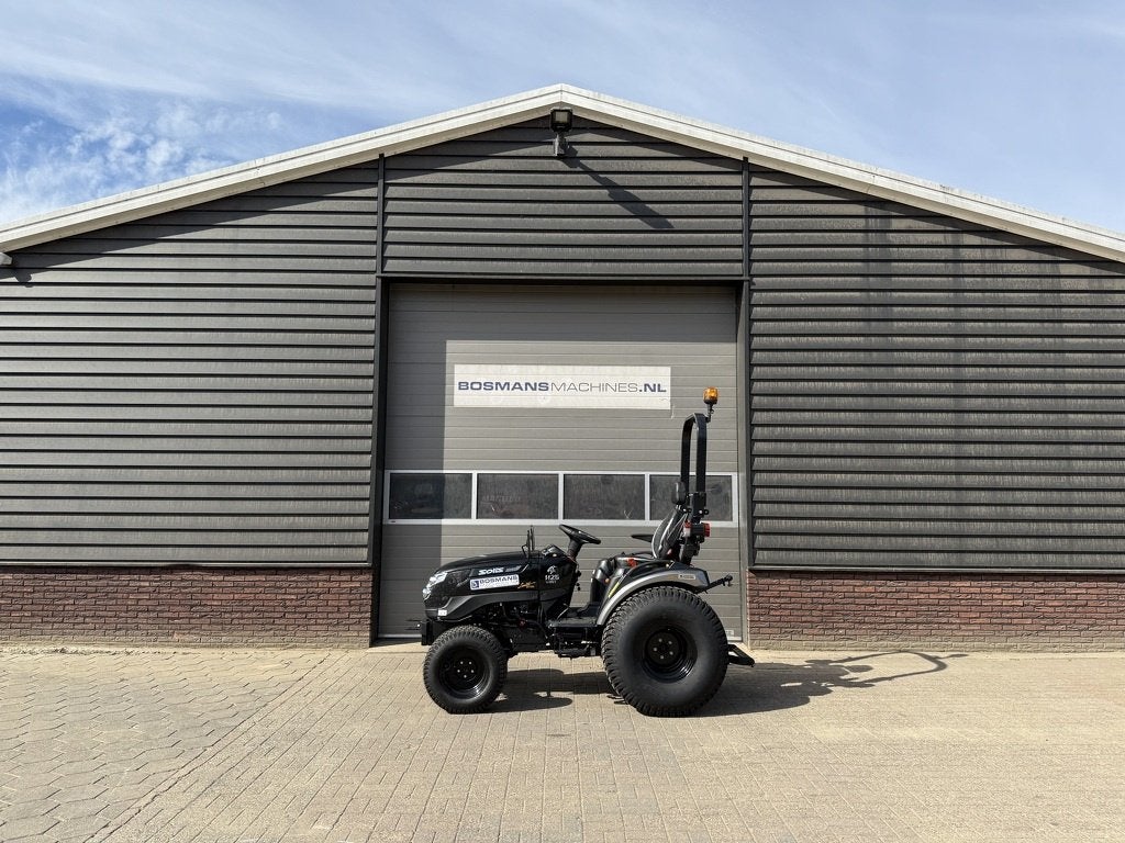 Solis 26 HST minitractor NIEUW BLACK EDITION hoge gazonbande, Zakelijke goederen, Landbouw | Tractoren, Nieuw, Overige merken