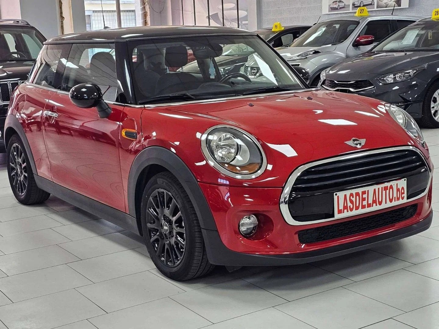 MINI Cooper 1.5i Toit Ouvrant Panoramique Gps Sensors Bi-Zon, Achat, Euro 6, Berline, 1565 kg