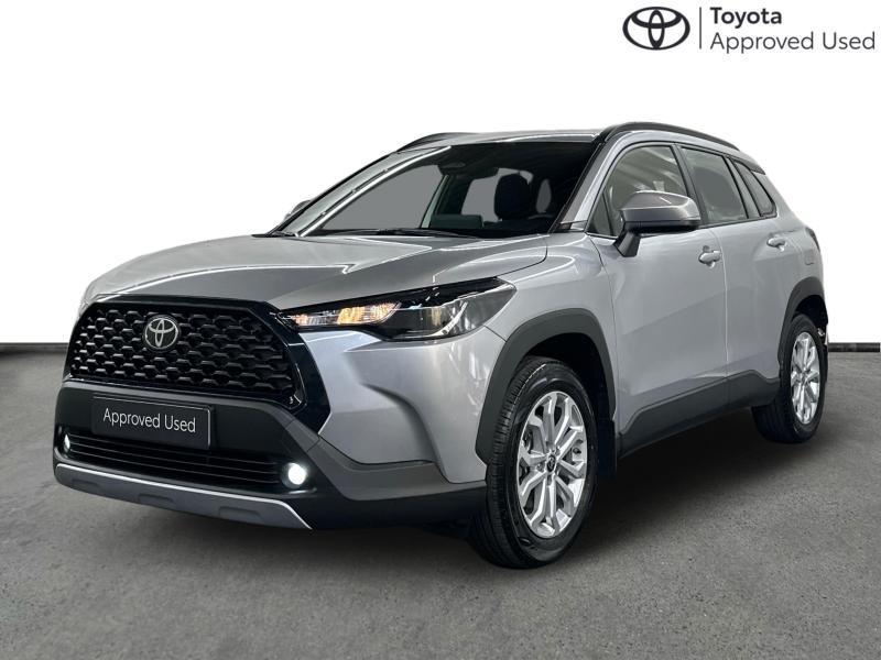 Toyota Corolla Cross 1.8 140hp Dynamic | Winter Pack, Auto's, Toyota, Automaat, 72 kW, 98 pk, SUV of Terreinwagen