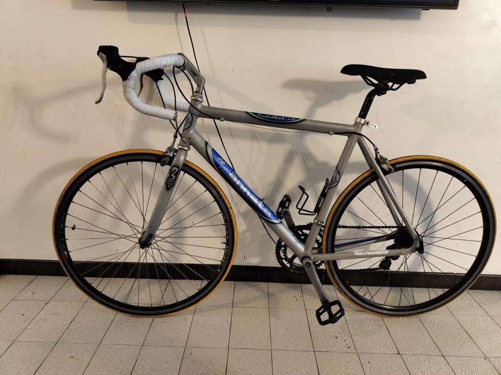 Zannata koers fiets in goed staat, Ophalen