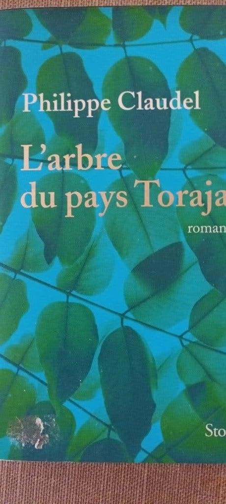 L' arbe du pays Toraja, Boeken, Ophalen of Verzenden, Zo goed als nieuw, Philippe Claudel