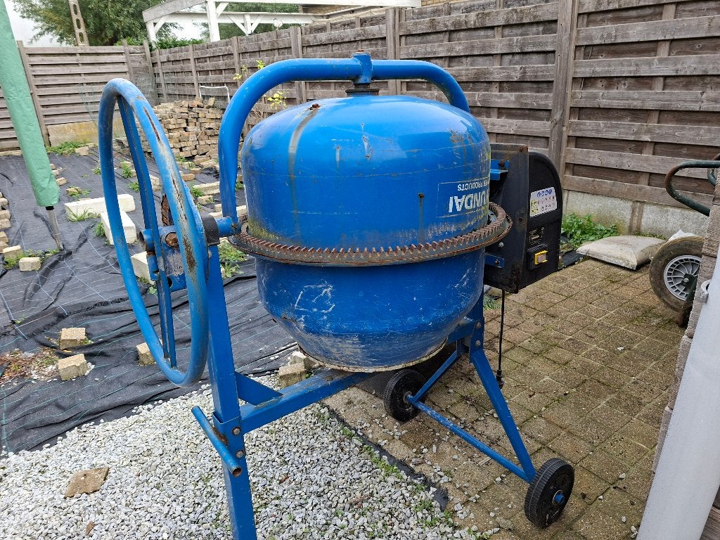 Betonmolen Hyundai 140L, Ophalen, Gebruikt