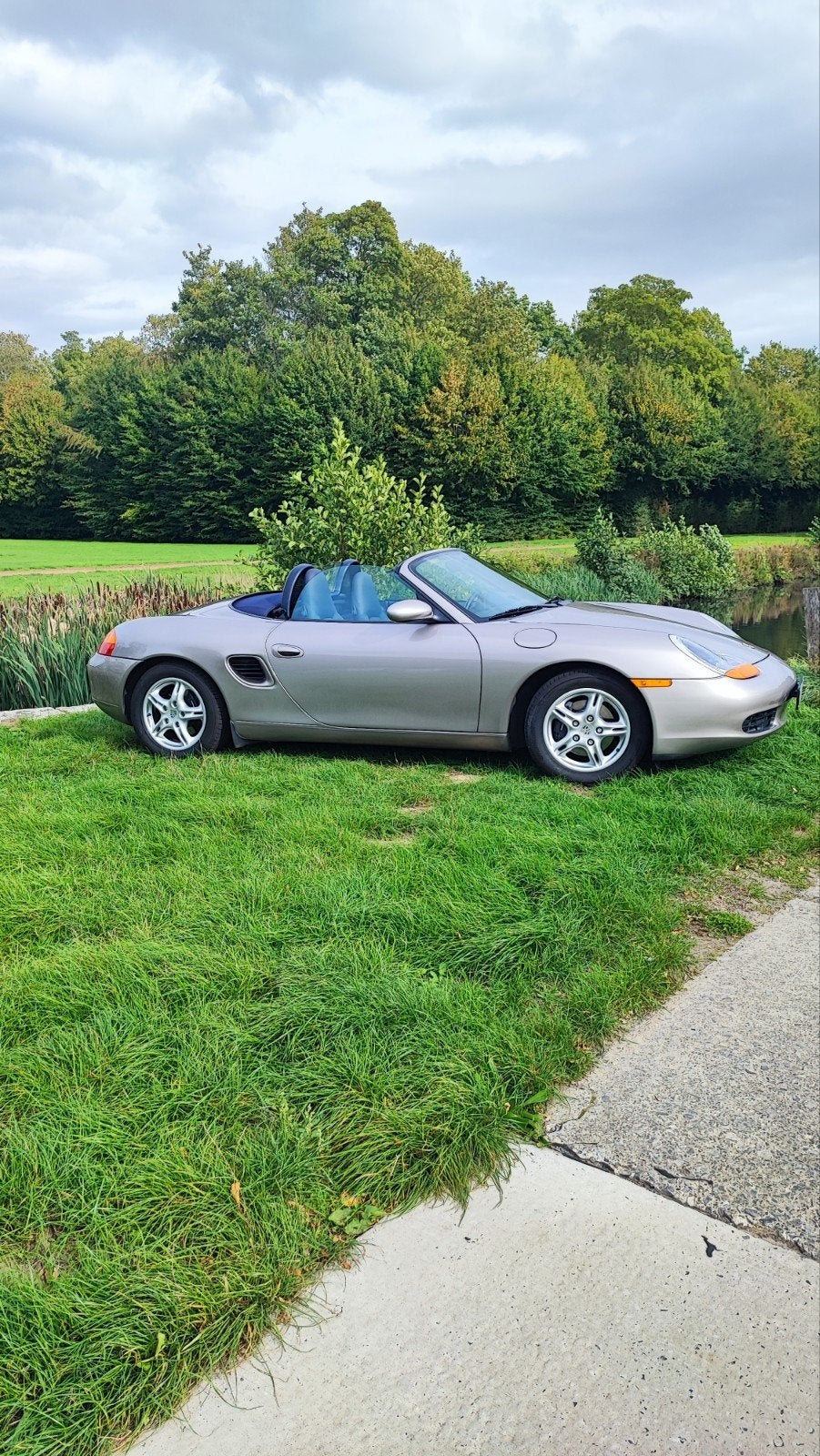 Superbe Boxster 986 2,7i 81762 kms Carnet complet IMS ok, Système audio, Achat, 264 g/km, Carnet d'entretien