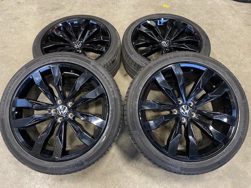 zwarte 20 inch originele Suzuka velgen + zomerbanden Volkswa, Auto-onderdelen, Gebruikt, 255 mm, -, -