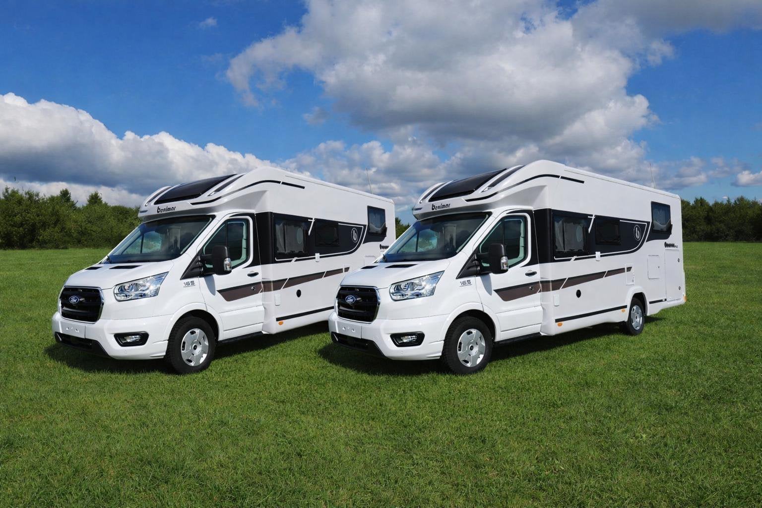Verhuur/te huur: nieuwe campers: ‘t Caravanboerke te Zemst, Ophalen