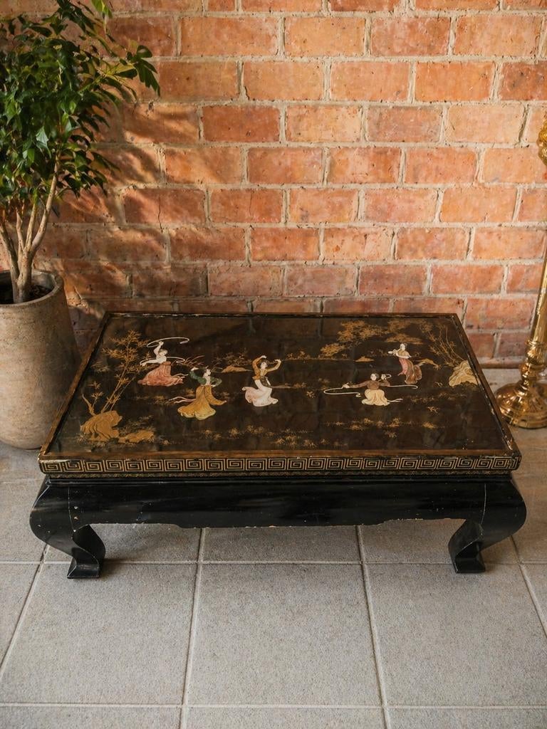 Chinese Salontafel, Ophalen