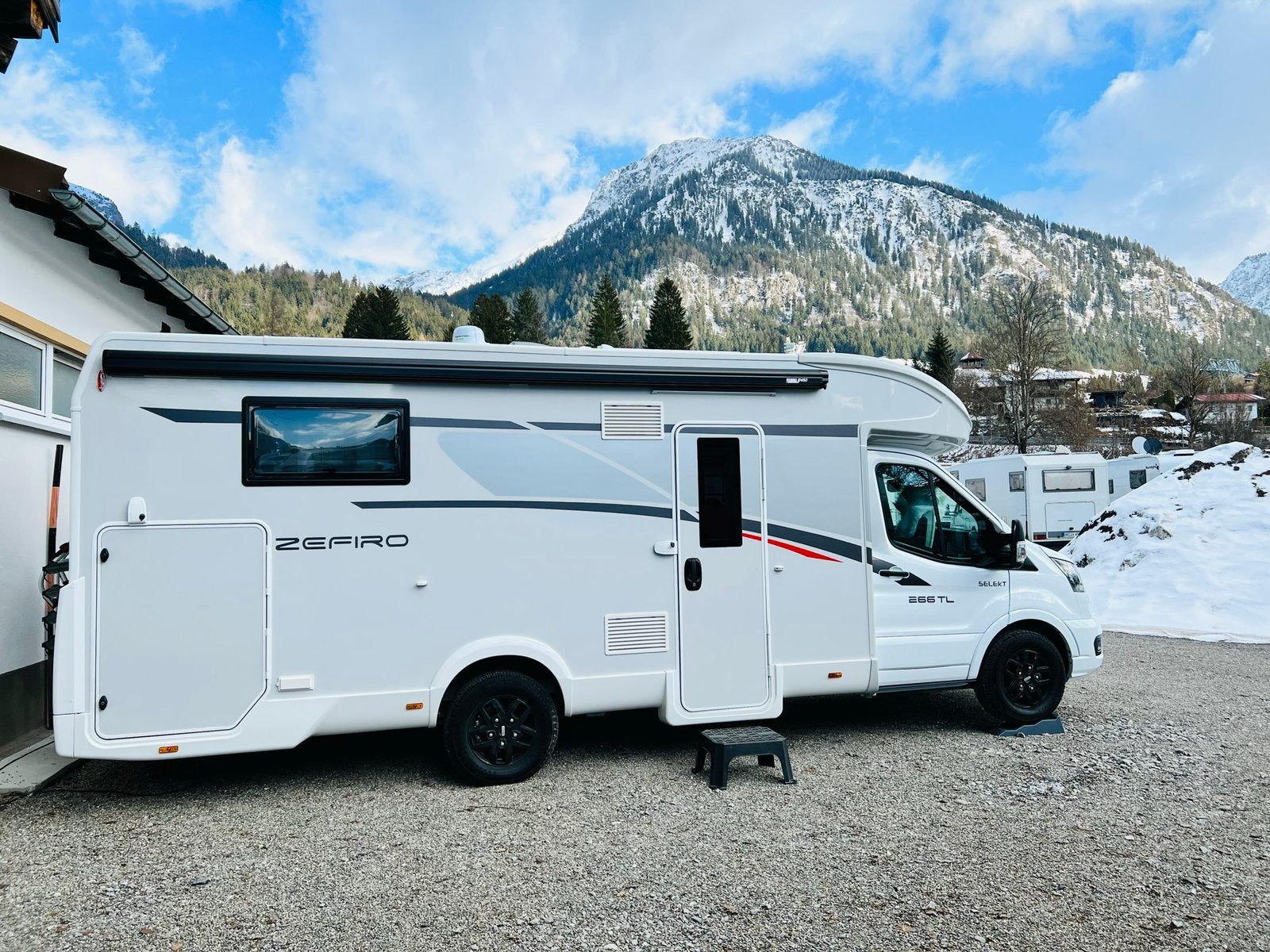 Luxueuze camper/ mobilhome te huur met alles inbegrepen!, Boiler, Diesel, Ford, Luifel