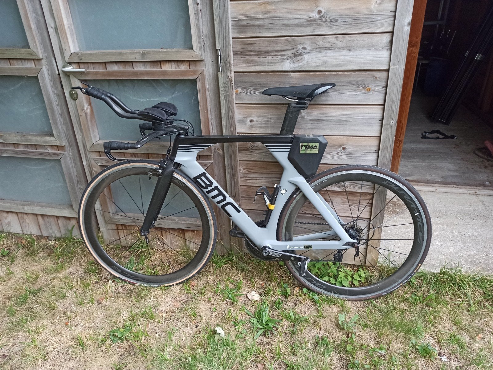 BMC Timemachine TM01, Enlèvement, Carbone