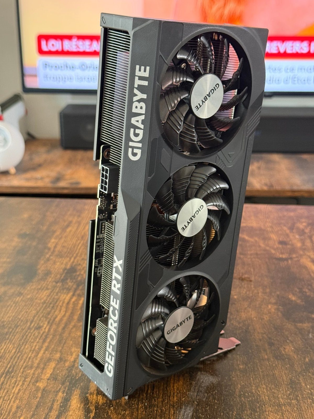 Gigabyte GeForce RTX 4070 Windforce OC 12G, Computers en Software, Videokaarten, Ophalen of Verzenden, Zo goed als nieuw, Nvidia