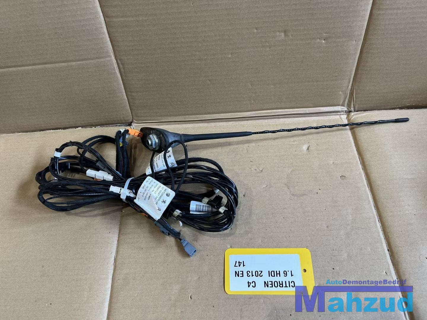 CITROEN C4 2 (NC) antenne 2009-2016, Info@fabrikant.eu, Fabrikant BV, Citroën, Fabrikantstraat 1
1000 AA  Amsterdam, NL