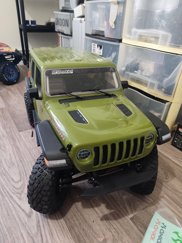 AXIAL scx6 jeep wrangler, Hobby en Vrije tijd, Modelbouw | Radiografisch | Auto's, Nieuw, Auto onroad, RTR (Ready to Run), Overige schalen