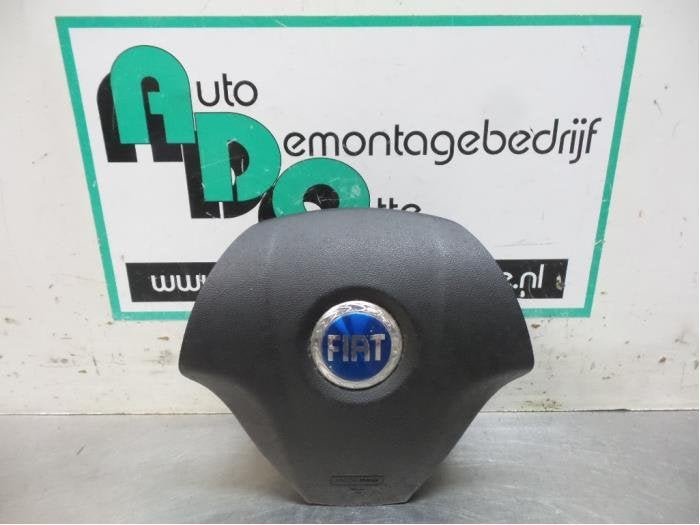 Airbag gauche (volant) d'un Fiat Punto Grande, Autos : Pièces & Accessoires, -, 3 mois de garantie, Utilisé, Fiat