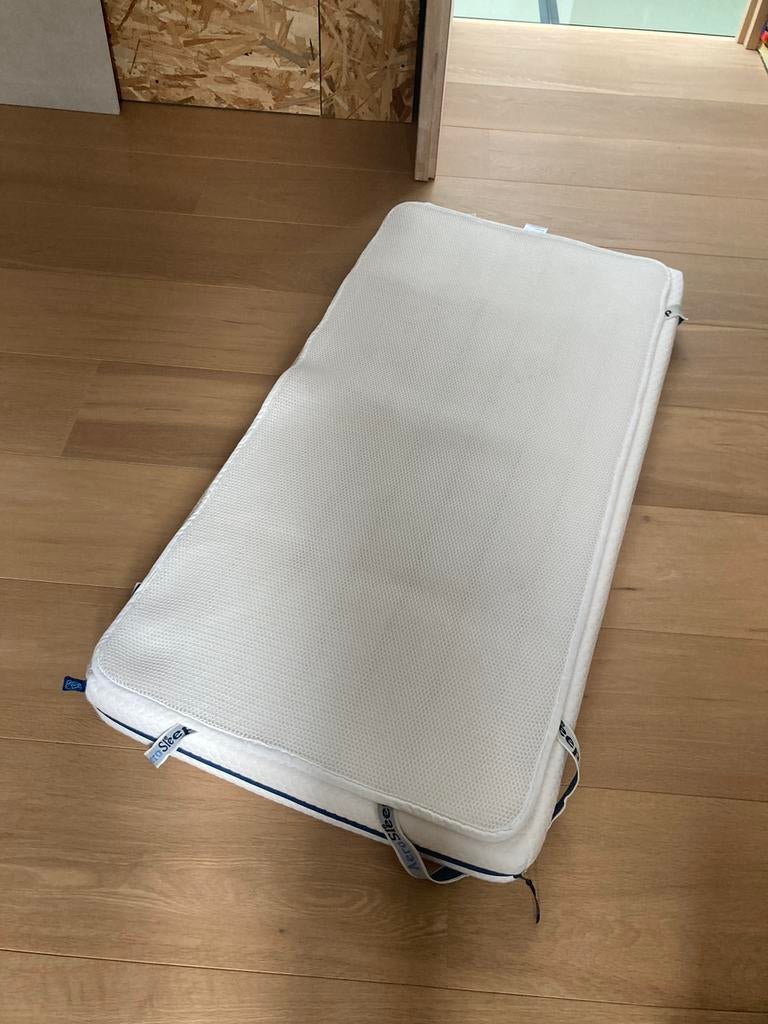 Aerosleep Evolution met topper, Ophalen, Zo goed als nieuw