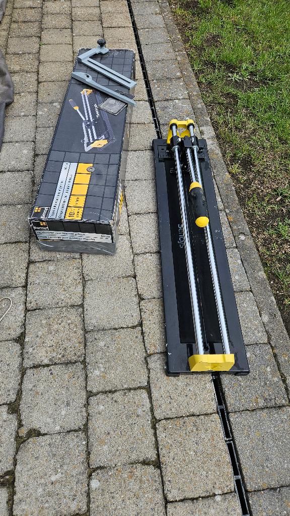 Tegelsnijder 60cm, Doe-het-zelf en Bouw, Tegels, Ophalen, Zo goed als nieuw, 40 tot 60 cm