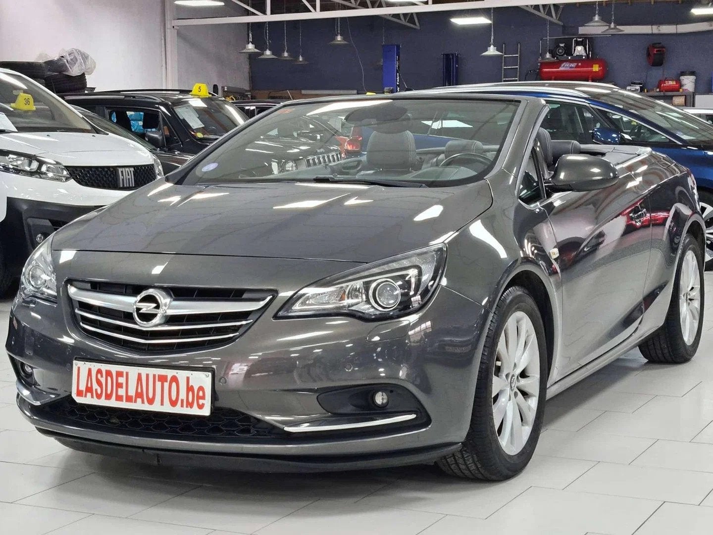 Opel Cascada 1.6 Turbo Automatique CAMERA Sensors Bluetooth, Autos, Cuir, Argent ou Gris, Euro 6, Entreprise