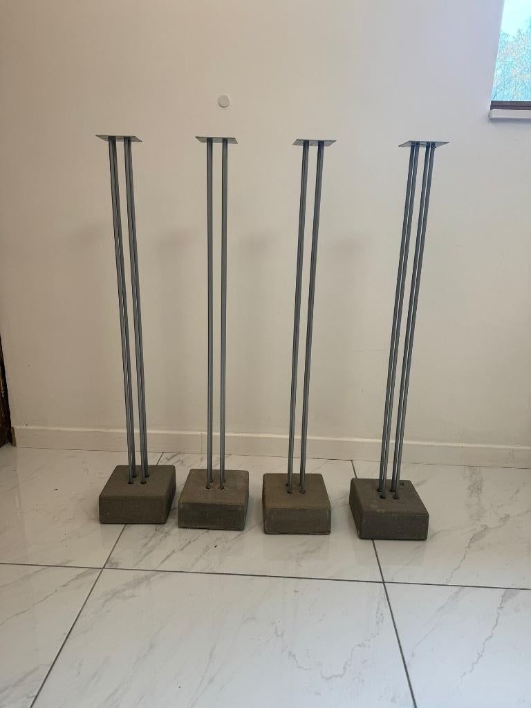 4 Supports pour baffles / home cinéma ou similaire, Enlèvement, Utilisé, Autres types