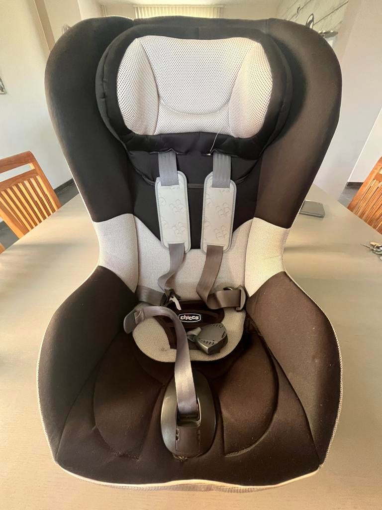 Siege auto chicco pour bébé (9-18 kilos), Enfants & Bébés, Sièges auto, Ceinture de sécurité, Utilisé, Protection latérale, Enlèvement