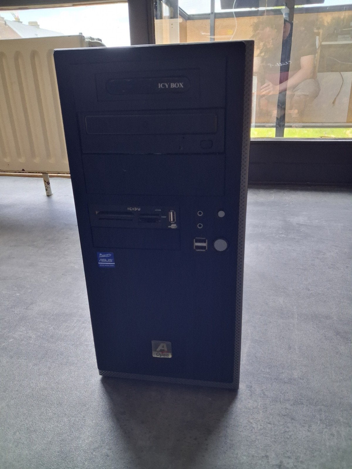Windows 10 pc, Computers en Software, Computerbehuizingen, Ophalen