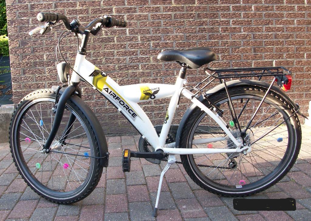 1 jongens + 1 meisjesfiets, Fietsen en Brommers, Fietsen | Kinderfietsjes, Ophalen, Gebruikt, BNB Bike