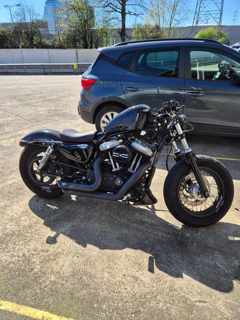 Harley forty-eight, Chopper, 2 cylindres, Particulier, Éclairage LED