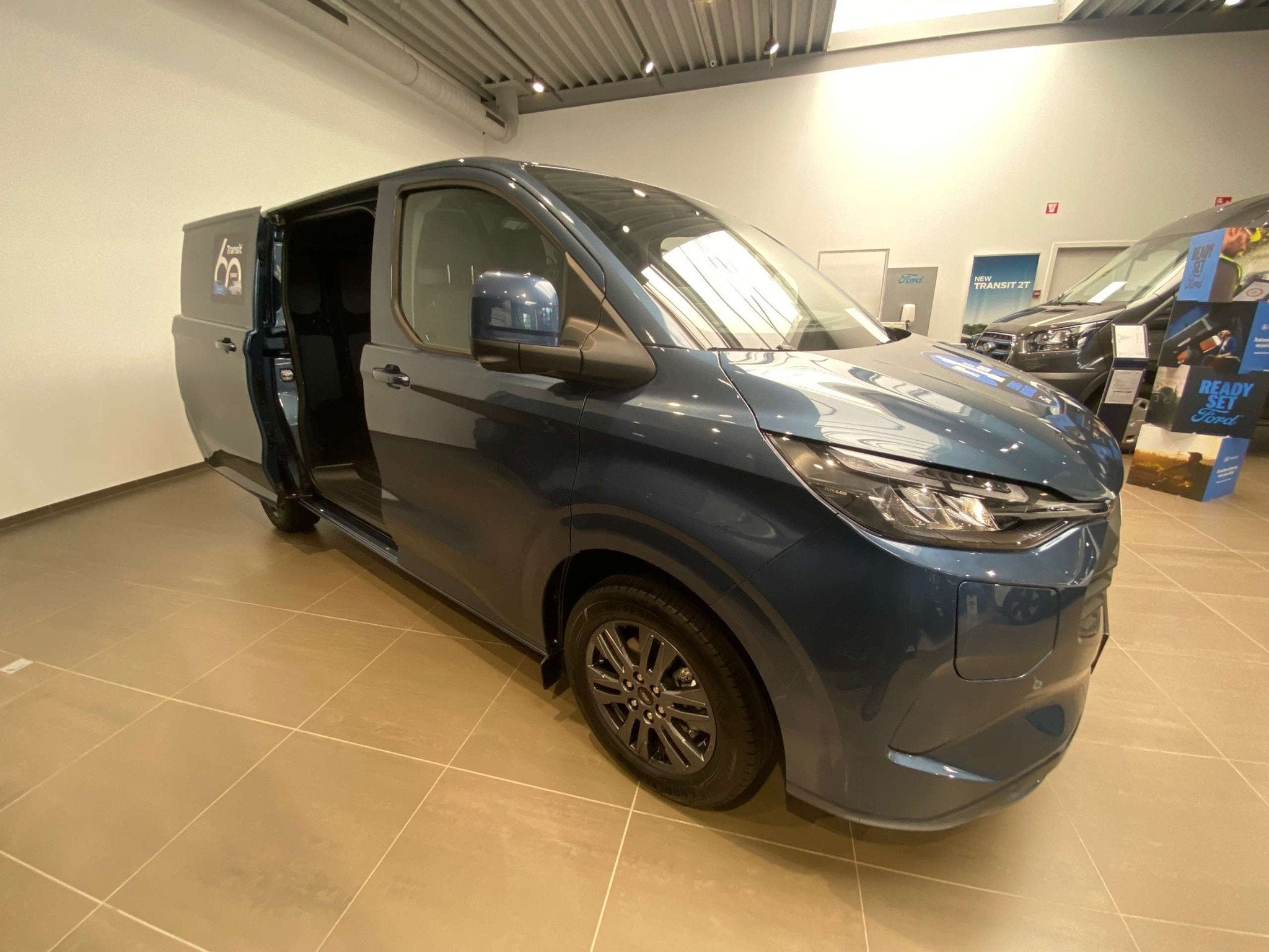Ford Transit Custom Transit Custom Bestelwagen Limited Stage, Auto's, Stof, Blauw, Bedrijf, Nieuw