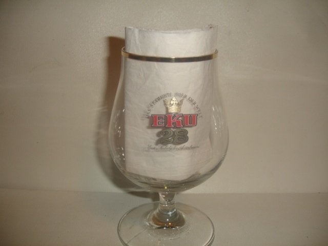 Bierglas EKU 28, 0,3 liter voor € 1,00, Ophalen of Verzenden, Zo goed als nieuw, Glas of Glazen, Overige merken