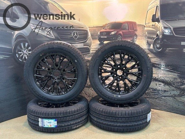 All-Seasonset Mercedes Sprinter 907 NIEUW(#175), Auto-onderdelen, Banden en Velgen, 18 inch, Bestelwagen, 255 mm, -