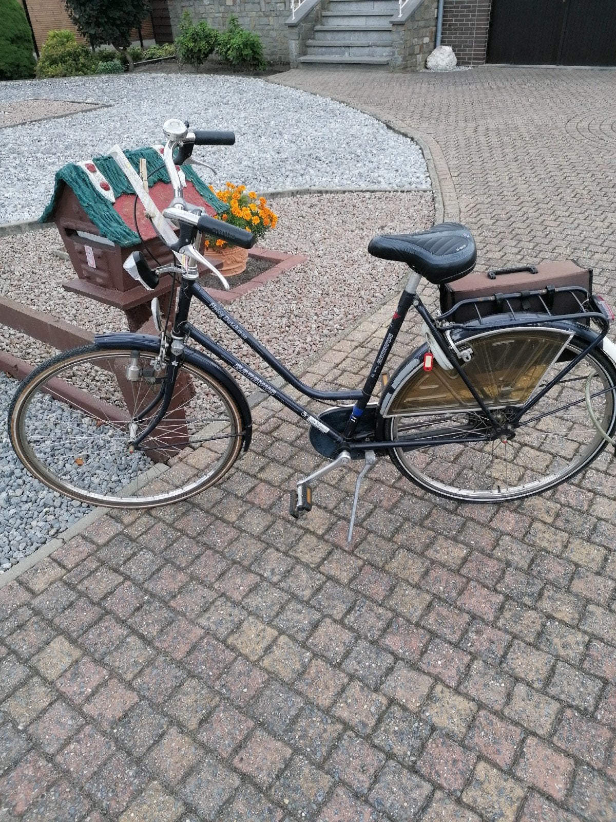 Vrouwenfiets van Batavus., Ophalen
