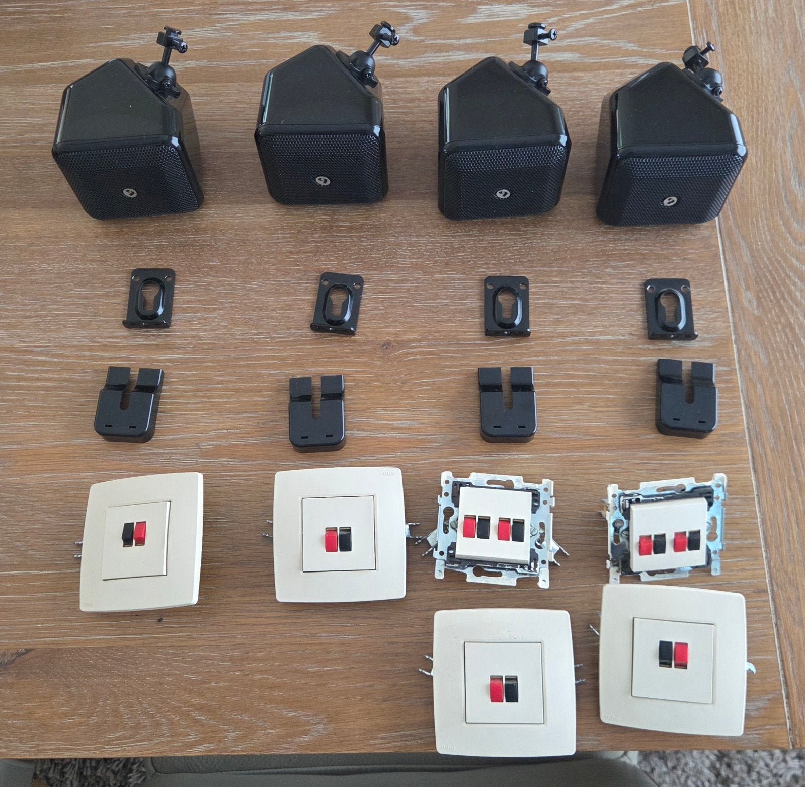 Boston Acoustics Soundware XS HTS SE, Ophalen