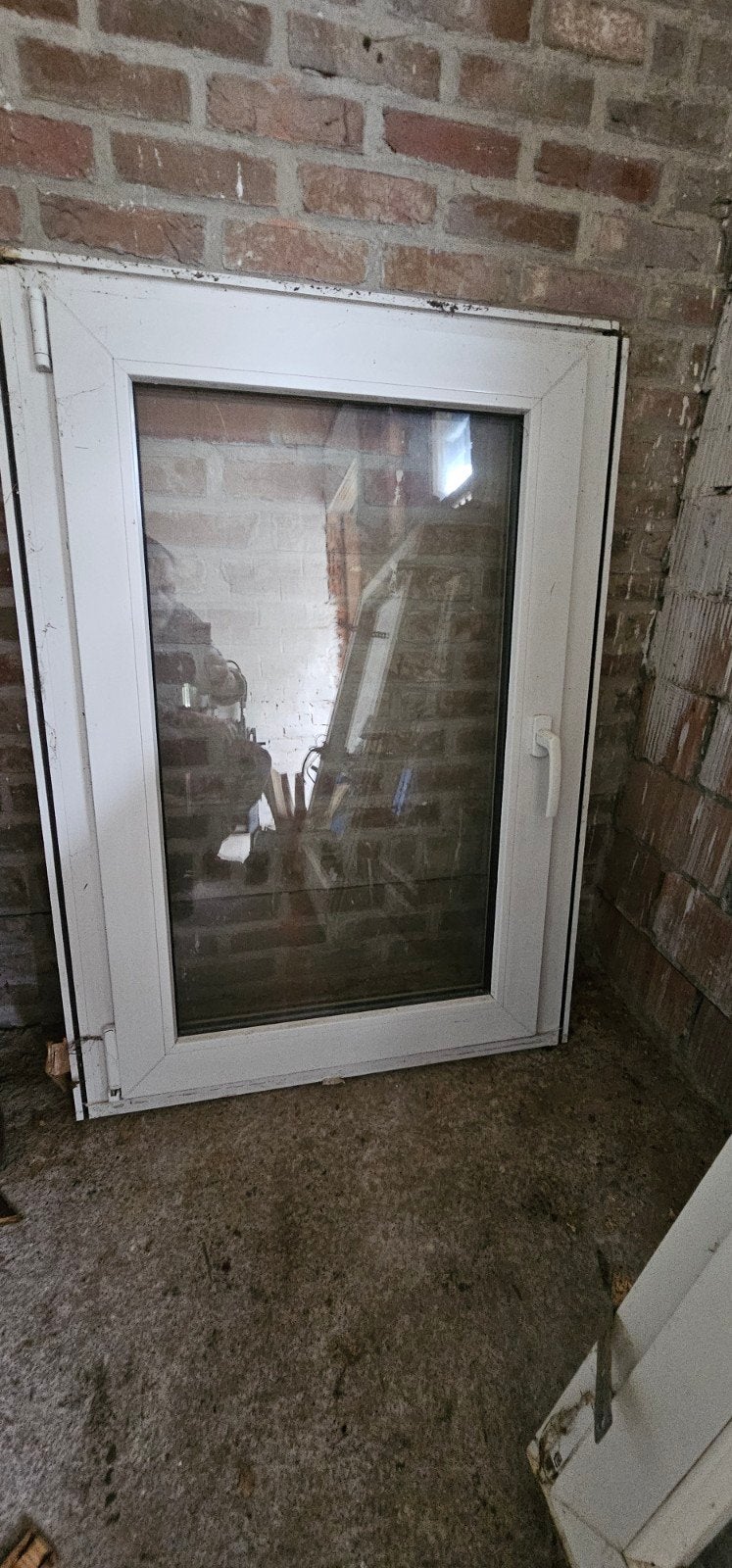 Pvc raam dubbel glas kan open draaien en kippen, Ophalen