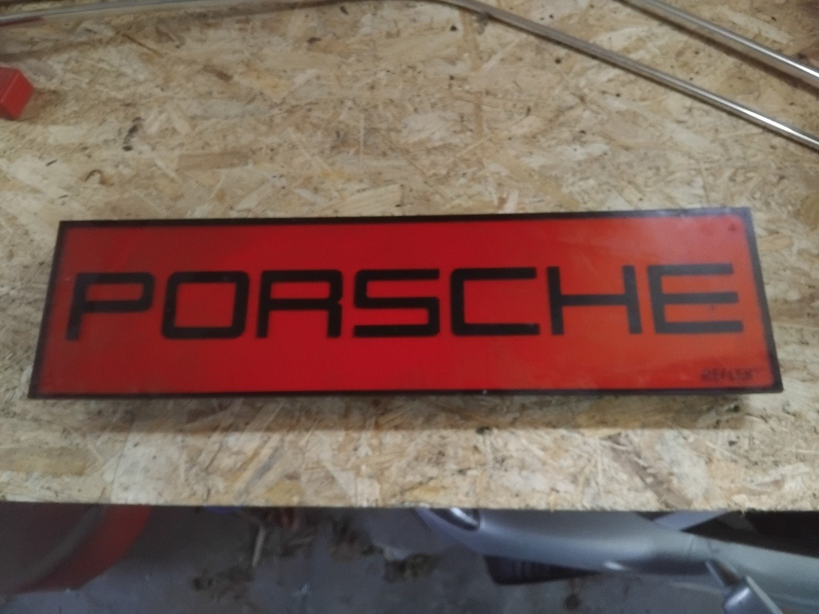 Porsche plaat tussen achterlichten 924/944, Ophalen, Porsche