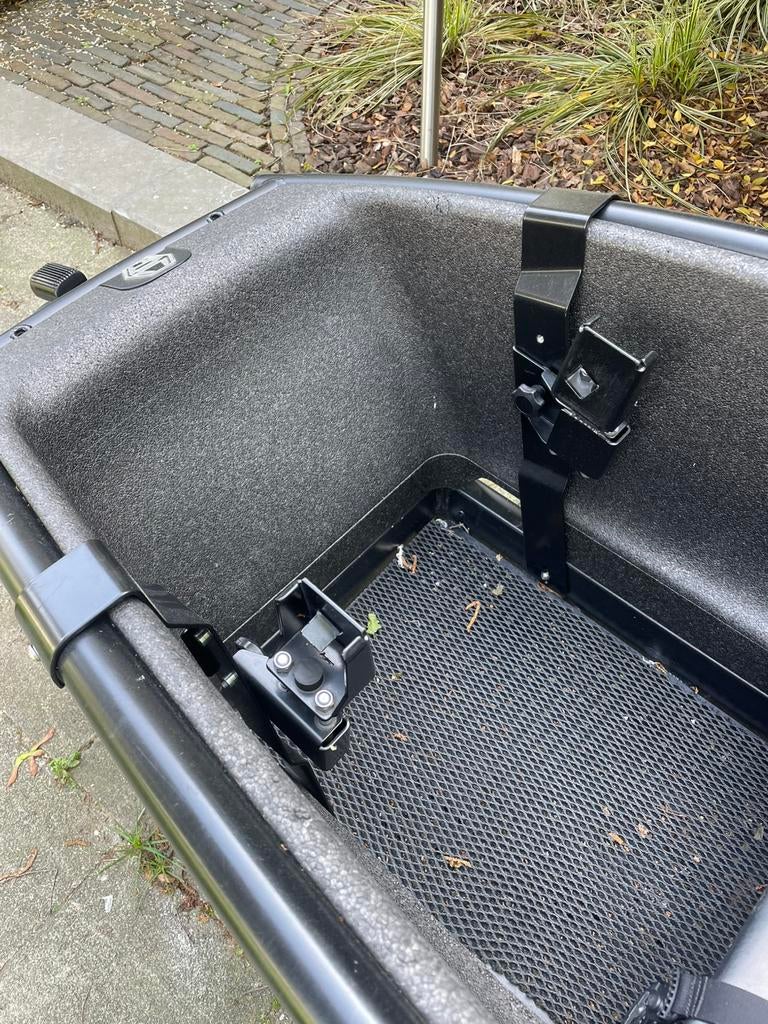 Urban arrow maxicosi adapters, Fietsen en Brommers, Ophalen, Zo goed als nieuw