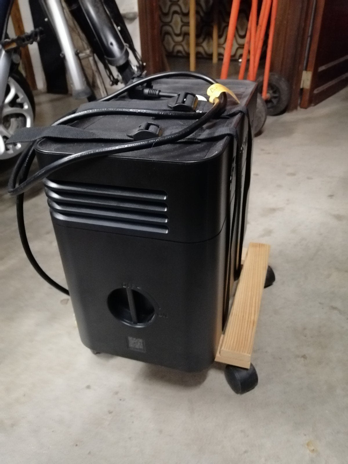 Home Wizard Battery Plug in, Bricolage & Construction, Panneaux solaires & Accessoires, Enlèvement ou Envoi, Comme neuf, Autres types