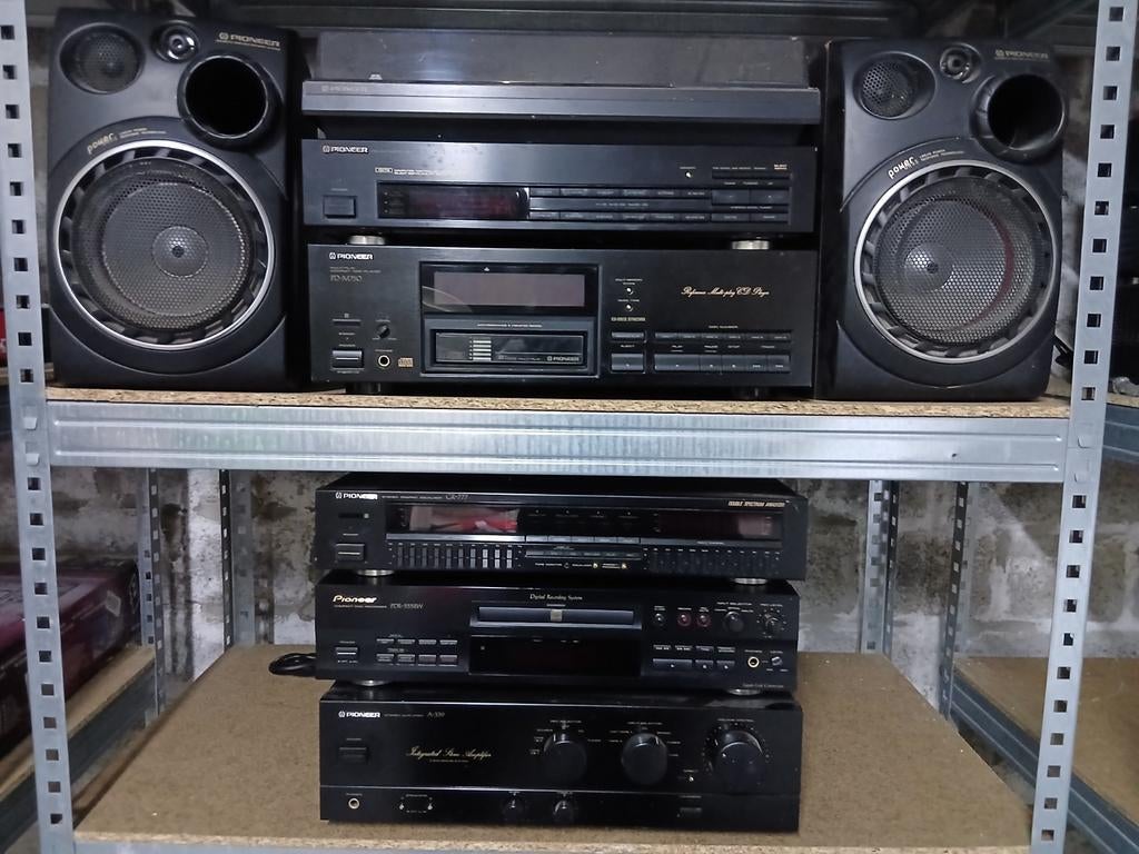 Pioneer stereo keten, Ophalen