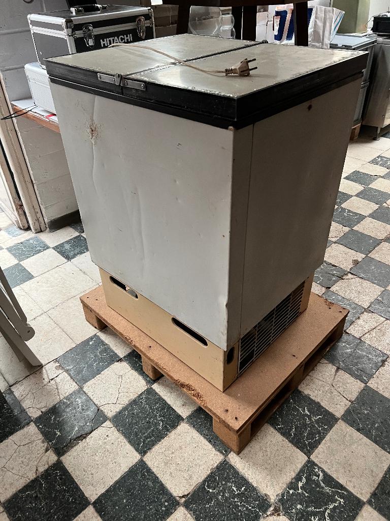lot de 4 congélateurs bahuts, Electroménager, Congélateurs, Congélateur, 90 cm ou plus, 85 à 120 cm, Enlèvement