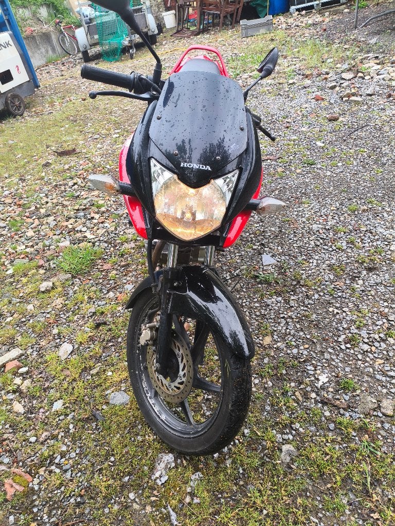 Moto Honda CBF125, Motoren, Motoren | Honda, Occasion, Bedrijf, 125 cc, 11 kW of minder