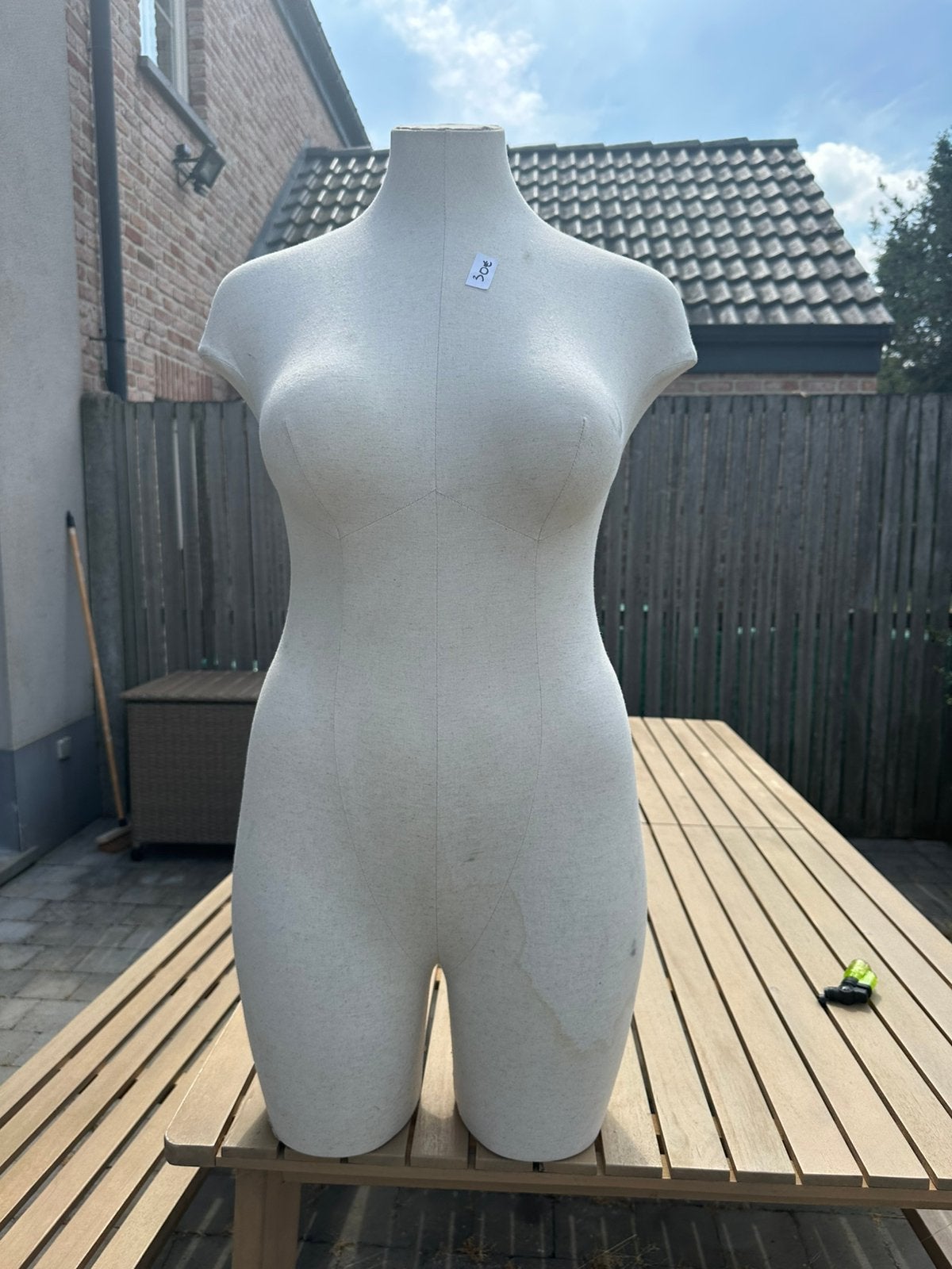 Buste taille 40, Hobby & Loisirs créatifs, Enlèvement, Comme neuf