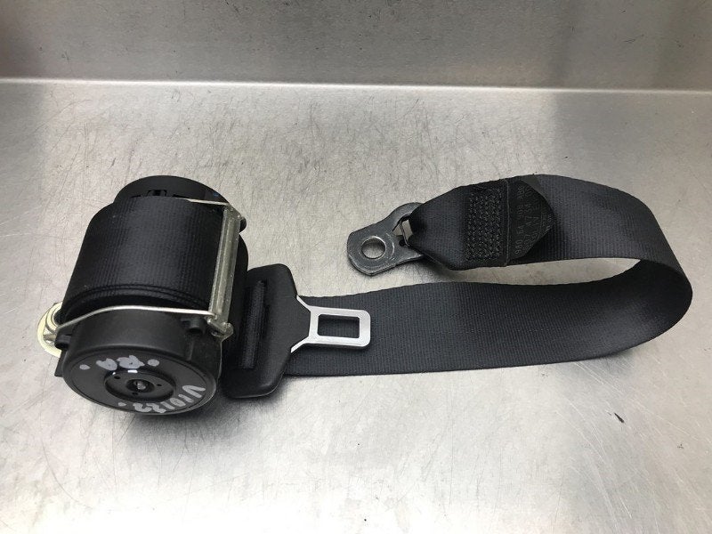 CEINTURE DE SECURITE ARRIERE DROITE Mitsubishi Colt CZC, Utilisé, Mitsubishi