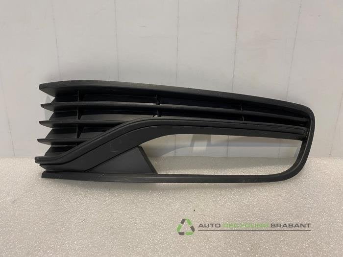 Plaque de protection feu antibrouillard droit d'un Volkswage, Volkswagen, -, 3 mois de garantie, Utilisé