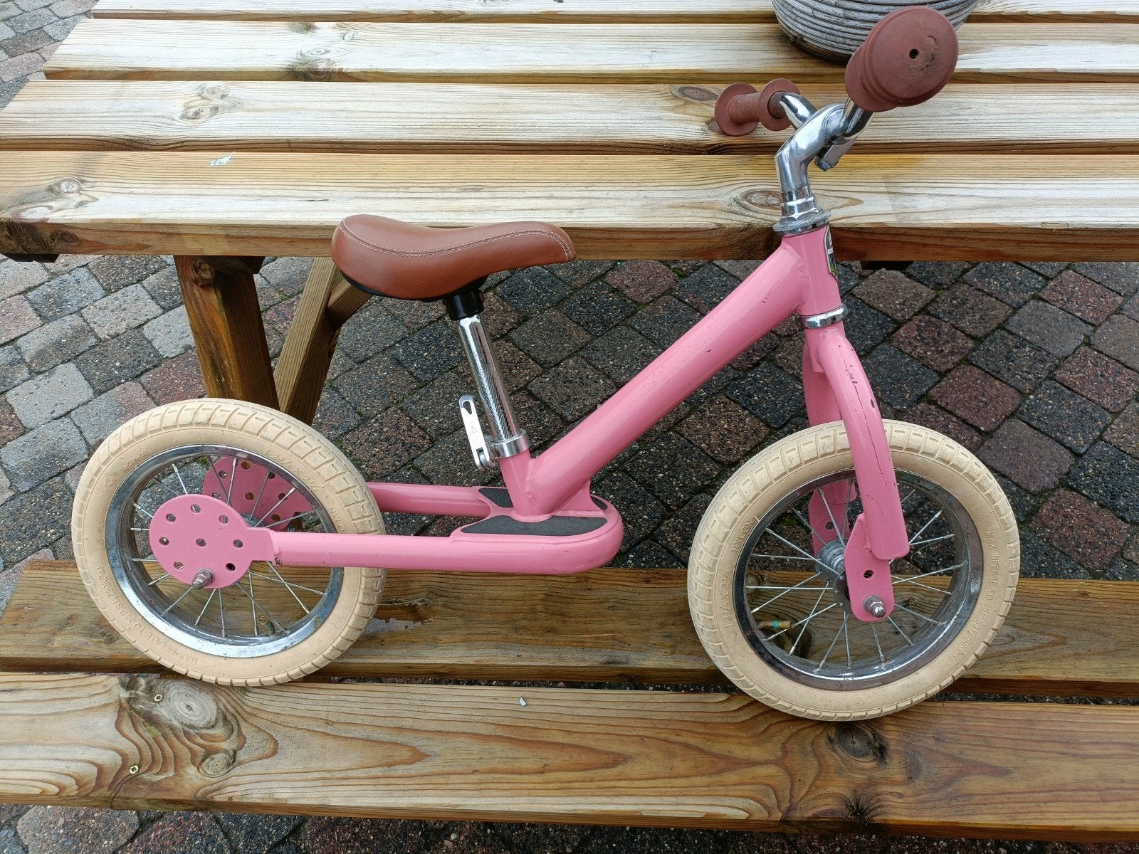 Loopfiets roze, Fietsen en Brommers, Ophalen, Gebruikt, Minder dan 16 inch, Trybike Steel Vintage Pink