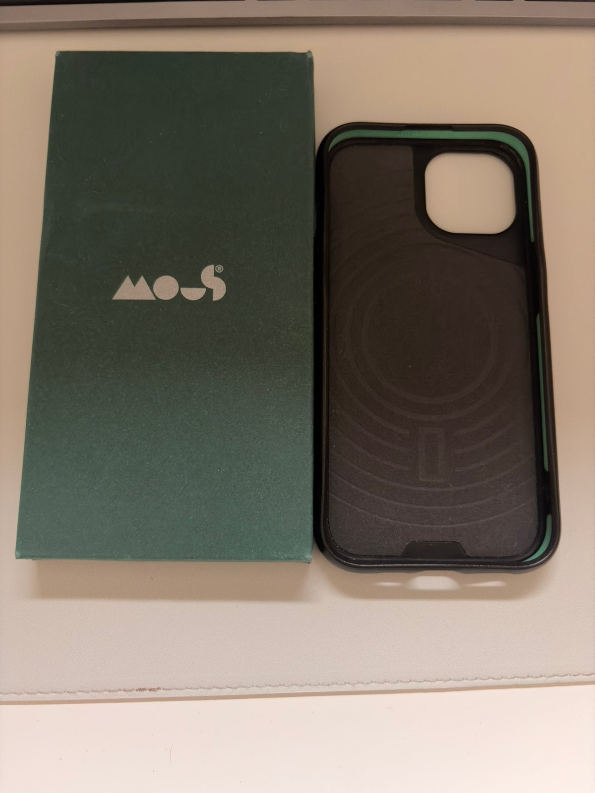 MouS iPhone 15 Limitless hoesje, Ophalen, Zo goed als nieuw, IPhone 15